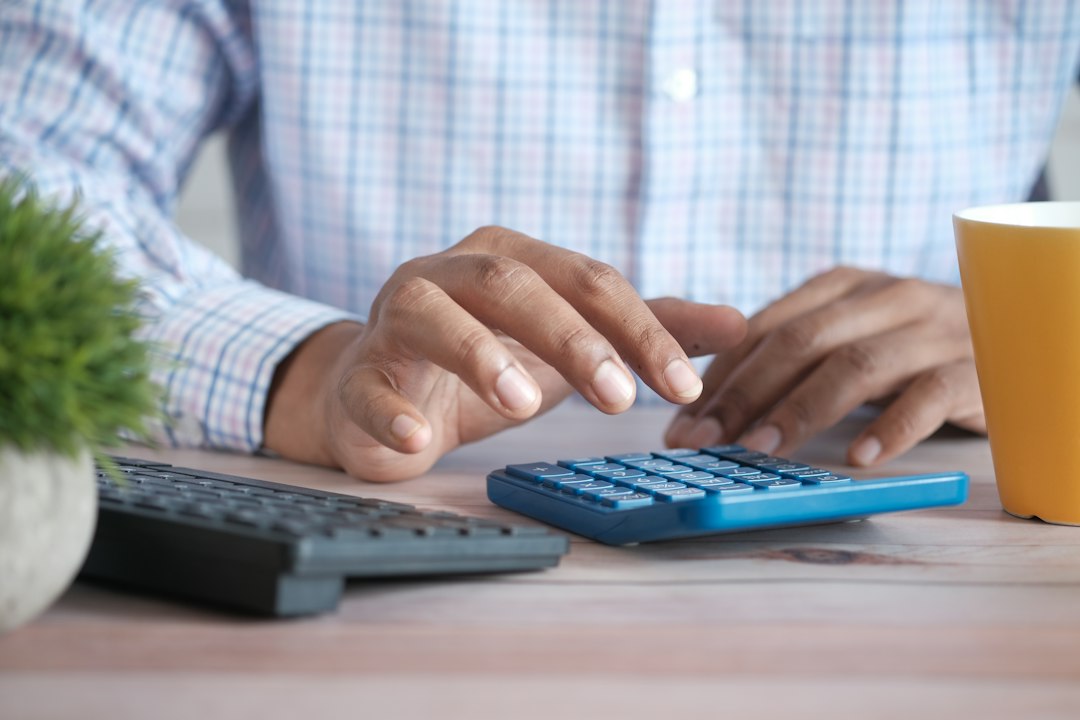 Suivi des délais de paiement par le service financier